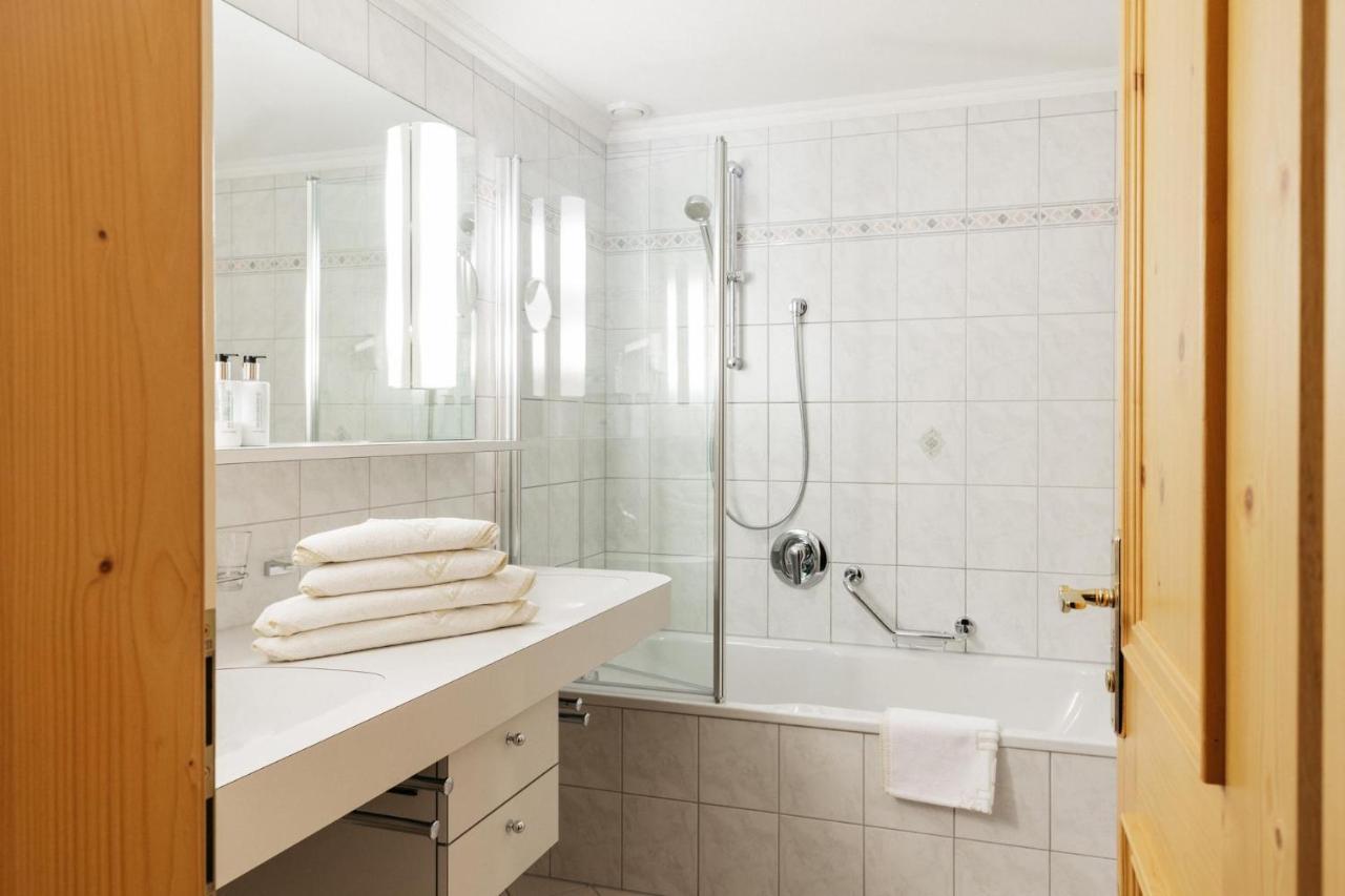 Hotel Kristall ليش ام ارلبرغ المظهر الخارجي الصورة